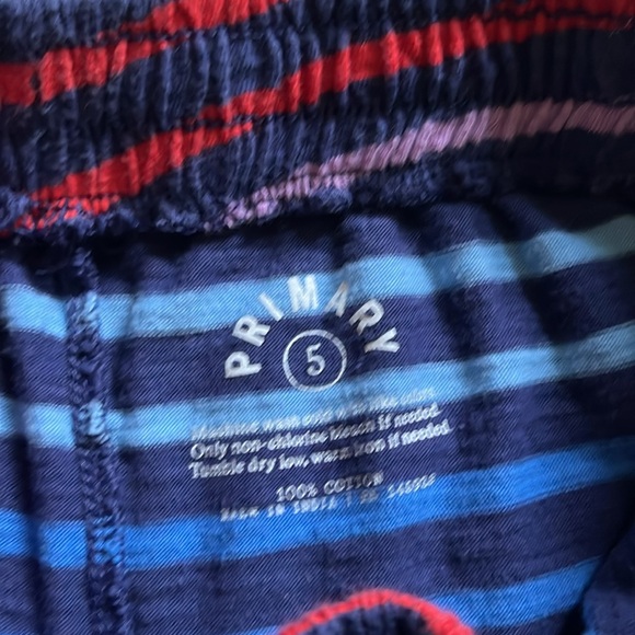 Primary rainbow stripe shorts size 5 - Picture 2 of 4